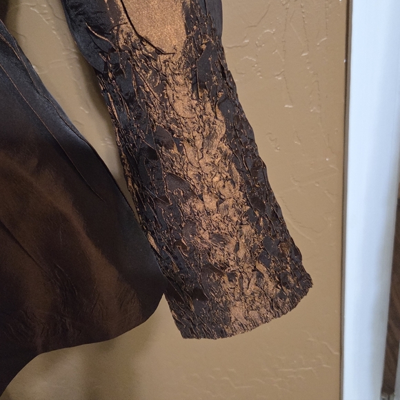 Jerry T Fancy Copper Jacket, Like New, Sz LG - Picture 3 of 4